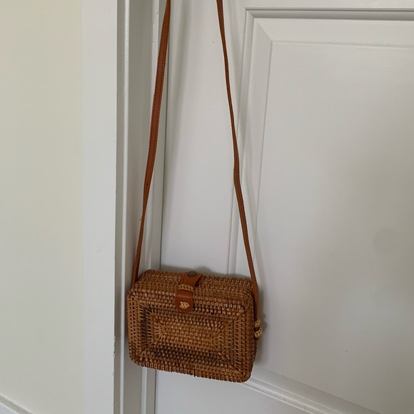 Bali Bag - Picture 1 of 2